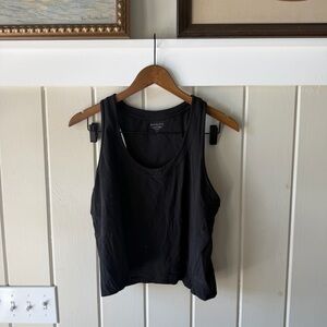 Athleta Black Scoop Neck Racerback Cropped Tank, Size XL, EUC